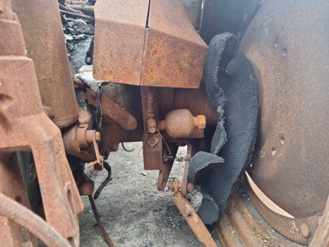 John Deere 6320, 6020, 6m, 6r Series, Rear axle housing Assy Al157747 - Bakaxel: bild 1 John Deere 6320, 6020, 6m, 6r Series, Rear axle housing Assy Al157747 - Bakaxel: bild 1