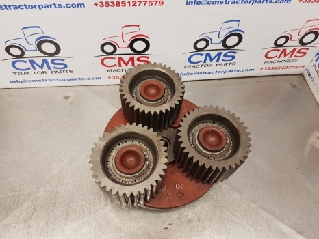 John Deere 6600, 6300, 6400, 6320 Planet Pinion Carrier L172081, L80363, L101243 - Bakaxel för Traktor: bild 2 John Deere 6600, 6300, 6400, 6320 Planet Pinion Carrier L172081, L80363, L101243 - Bakaxel för Traktor: bild 2