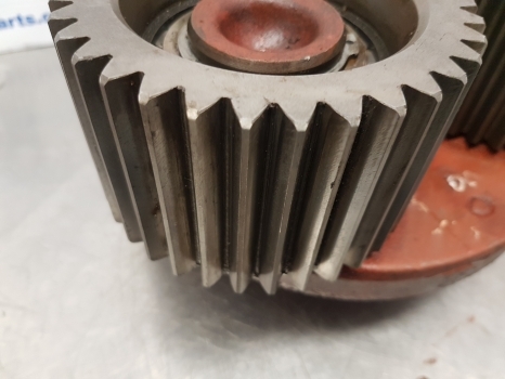 John Deere 6600, 6300, 6400, 6320 Planet Pinion Carrier L172081, L80363, L101243 - Bakaxel för Traktor: bild 3 John Deere 6600, 6300, 6400, 6320 Planet Pinion Carrier L172081, L80363, L101243 - Bakaxel för Traktor: bild 3