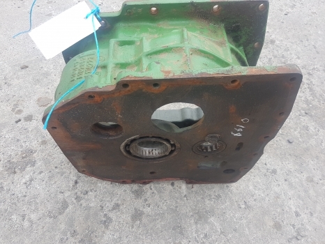 John Deere 6610, 6100, 6300, 6400 Transmission Powrquad Housing L101942, L102052 - Växellåda för Traktor: bild 1 John Deere 6610, 6100, 6300, 6400 Transmission Powrquad Housing L101942, L102052 - Växellåda för Traktor: bild 1