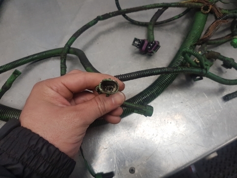 John Deere 6610, 6310, 6410, 6510 Premuim Transmission Wiring Loom Al154393 - Kablar/ Ledningar för Traktor: bild 5 John Deere 6610, 6310, 6410, 6510 Premuim Transmission Wiring Loom Al154393 - Kablar/ Ledningar för Traktor: bild 5