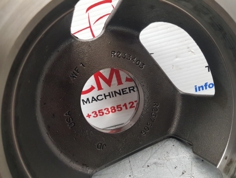 John Deere 6820 Rear Axle Pinion Bearing Housing R158139, R233403, R264671 - Bakaxel för Traktor: bild 4 John Deere 6820 Rear Axle Pinion Bearing Housing R158139, R233403, R264671 - Bakaxel för Traktor: bild 4