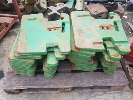 John Deere 6m, 6rseries, Front Weight Slice 50kg L38451 - Motvikt: bild 1 John Deere 6m, 6rseries, Front Weight Slice 50kg L38451 - Motvikt: bild 1