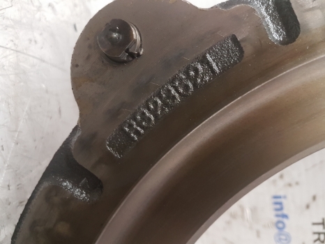 John Deere 6r Series 6215r, 6210r, 6170r Brake Piston R323621, R538229 - Bromsdelar för Traktor: bild 2 John Deere 6r Series 6215r, 6210r, 6170r Brake Piston R323621, R538229 - Bromsdelar för Traktor: bild 2