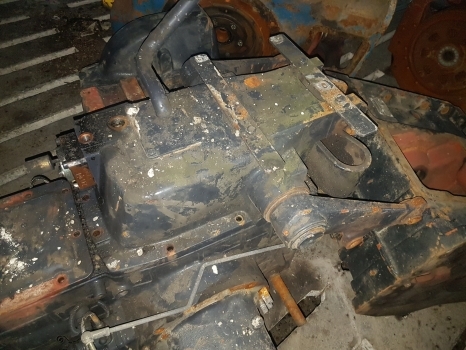 Landini Vision 90, 105 Hydraulic Lift Cover Complete 3667803r1, 3656318m93 - Hydraulik för Traktor: bild 2 Landini Vision 90, 105 Hydraulic Lift Cover Complete 3667803r1, 3656318m93 - Hydraulik för Traktor: bild 2