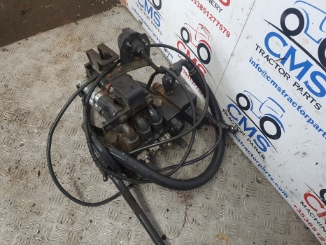 Landini Vision 90, 95, 100, 105 Hydraulic Spool Valve Assembly - Hydraulventil för Traktor: bild 4 Landini Vision 90, 95, 100, 105 Hydraulic Spool Valve Assembly - Hydraulventil för Traktor: bild 4