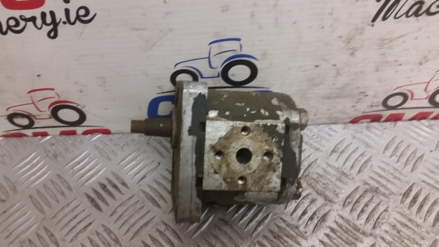 Maazocchi Bologna Hydraulic Pump 2d16 - Hydraulpump för Traktor: bild 2 Maazocchi Bologna Hydraulic Pump 2d16 - Hydraulpump för Traktor: bild 2