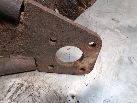 Manitou Mlt 634-120, 630, 634, 731, Front Mudguard Bracket Kit 237487, 237488 - Vinge: bild 5 Manitou Mlt 634-120, 630, 634, 731, Front Mudguard Bracket Kit 237487, 237488 - Vinge: bild 5