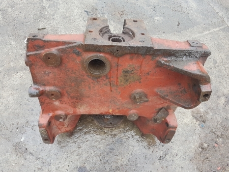 Massey Ferguson 50b, 100, 200, 300, 500 Series Front Axle Casting 1684290m1 - Hub för Grävlastare: bild 5 Massey Ferguson 50b, 100, 200, 300, 500 Series Front Axle Casting 1684290m1 - Hub för Grävlastare: bild 5