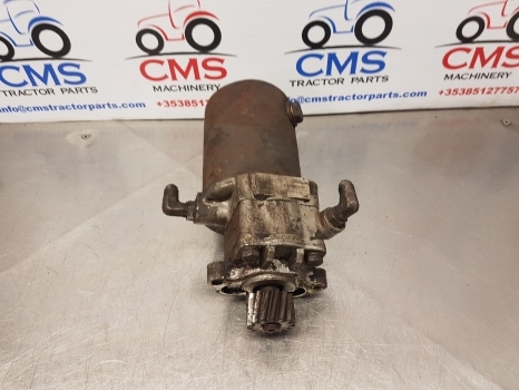 Massey Ferguson 50e, 690, 670 Steering Pump 35104550, 1691156m93, 1666726m91 - Styrpump för Traktor: bild 1 Massey Ferguson 50e, 690, 670 Steering Pump 35104550, 1691156m93, 1666726m91 - Styrpump för Traktor: bild 1