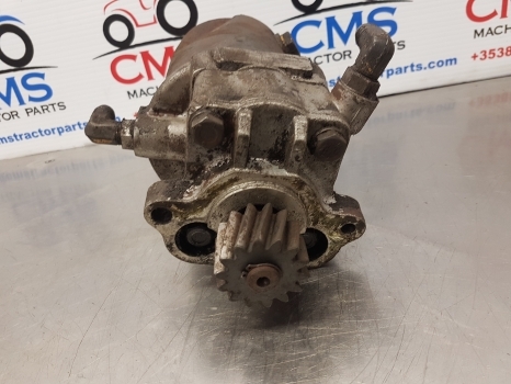Massey Ferguson 50e, 690, 670 Steering Pump 35104550, 1691156m93, 1666726m91 - Styrpump för Traktor: bild 2 Massey Ferguson 50e, 690, 670 Steering Pump 35104550, 1691156m93, 1666726m91 - Styrpump för Traktor: bild 2