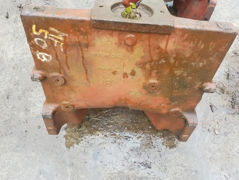 Massey Ferguson 50h, 50hx, Front Axle Casting 3510463m1 - Framaxel för Grävlastare: bild 5 Massey Ferguson 50h, 50hx, Front Axle Casting 3510463m1 - Framaxel för Grävlastare: bild 5