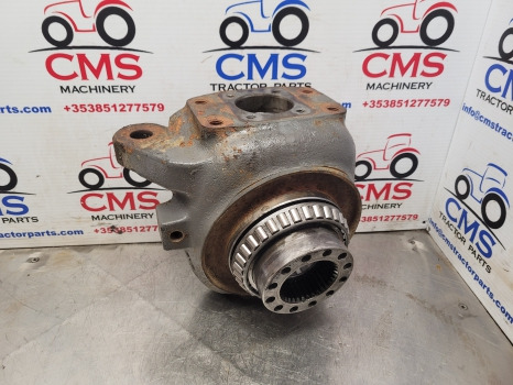 Massey Ferguson 5450 Front Axle Swivel Housing Rhs 725.06.001.61, F334310020350 - Framaxel: bild 2 Massey Ferguson 5450 Front Axle Swivel Housing Rhs 725.06.001.61, F334310020350 - Framaxel: bild 2