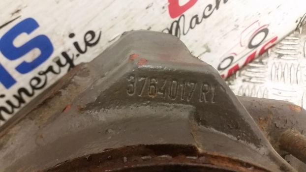 Massey Ferguson 6150, 6160 Swivel Housing Right 3764016m91, 3764017r1 - Styrspindel för Traktor: bild 4 Massey Ferguson 6150, 6160 Swivel Housing Right 3764016m91, 3764017r1 - Styrspindel för Traktor: bild 4