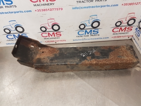 Mccormick Mc115, Case Cx50, Cx60 Mx Maxxum 170mudguard Support Rhs 246768a3 - Vinge för Traktor: bild 1 Mccormick Mc115, Case Cx50, Cx60 Mx Maxxum 170mudguard Support Rhs 246768a3 - Vinge för Traktor: bild 1