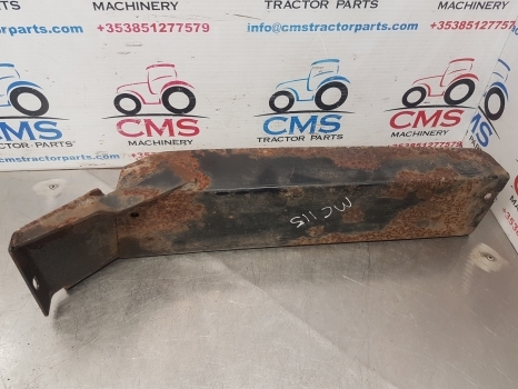 Mccormick Mc115, Case Cx50, Cx70 Mx Maxxum170 Mudguard Support Lhs 246769a3 - Vinge för Traktor: bild 2 Mccormick Mc115, Case Cx50, Cx70 Mx Maxxum170 Mudguard Support Lhs 246769a3 - Vinge för Traktor: bild 2
