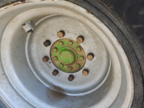 Merlo P28.7 Kt Rear Axle Hub Complete Lhs - Bakaxel: bild 1 Merlo P28.7 Kt Rear Axle Hub Complete Lhs - Bakaxel: bild 1