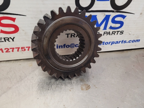 New Holland T7 Case Puma Series Lwb T7040 Pto Gear Z28 87548135 - Transmission: bild 1 New Holland T7 Case Puma Series Lwb T7040 Pto Gear Z28 87548135 - Transmission: bild 1