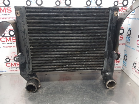New Holland T7040, T7000, Case Puma, Intercooler, Cooler Assy 84184579, 84374664 - Kylare: bild 2 New Holland T7040, T7000, Case Puma, Intercooler, Cooler Assy 84184579, 84374664 - Kylare: bild 2