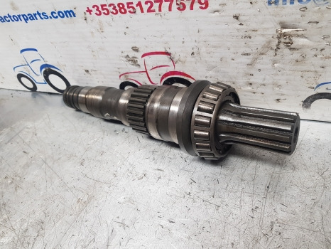 New Holland Tm125, Tm130, T6000, T7, Tm Series T6050 4wd Shaft Drive 5183786 - Transmission: bild 5 New Holland Tm125, Tm130, T6000, T7, Tm Series T6050 4wd Shaft Drive 5183786 - Transmission: bild 5