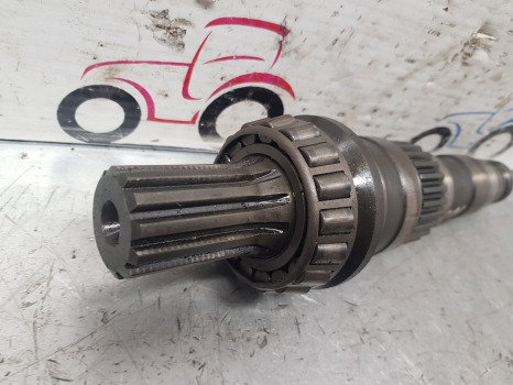New Holland Tm125, Tm130, T6000, T7, Tm Series T6050 4wd Shaft Drive 5183786 - Transmission: bild 2 New Holland Tm125, Tm130, T6000, T7, Tm Series T6050 4wd Shaft Drive 5183786 - Transmission: bild 2