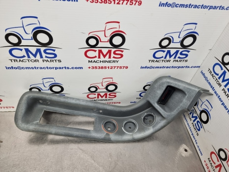New Holland Ts115, Tm115, Tm125, Ts90 Air Conditioning Panel 82011639, 82034494 - Hytt och interiör: bild 2 New Holland Ts115, Tm115, Tm125, Ts90 Air Conditioning Panel 82011639, 82034494 - Hytt och interiör: bild 2