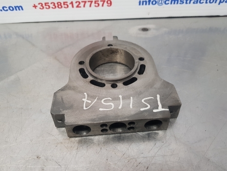 New Holland Ts115a, Tsa, T6000 Delta Transmission Manifold 47128751, 47128753 - Transmission: bild 2 New Holland Ts115a, Tsa, T6000 Delta Transmission Manifold 47128751, 47128753 - Transmission: bild 2