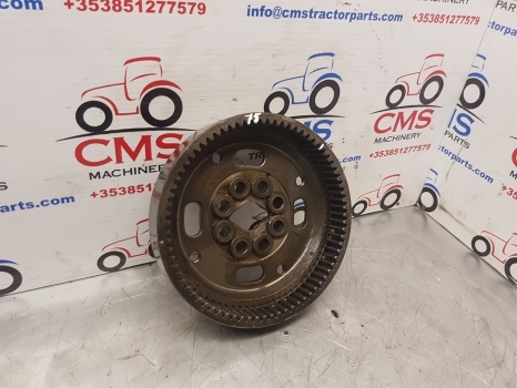 Sanderson Carraro 710/19 Front Axle Annular Gear Carrier 115689, 118382 - Framaxel för Traktor: bild 1 Sanderson Carraro 710/19 Front Axle Annular Gear Carrier 115689, 118382 - Framaxel för Traktor: bild 1