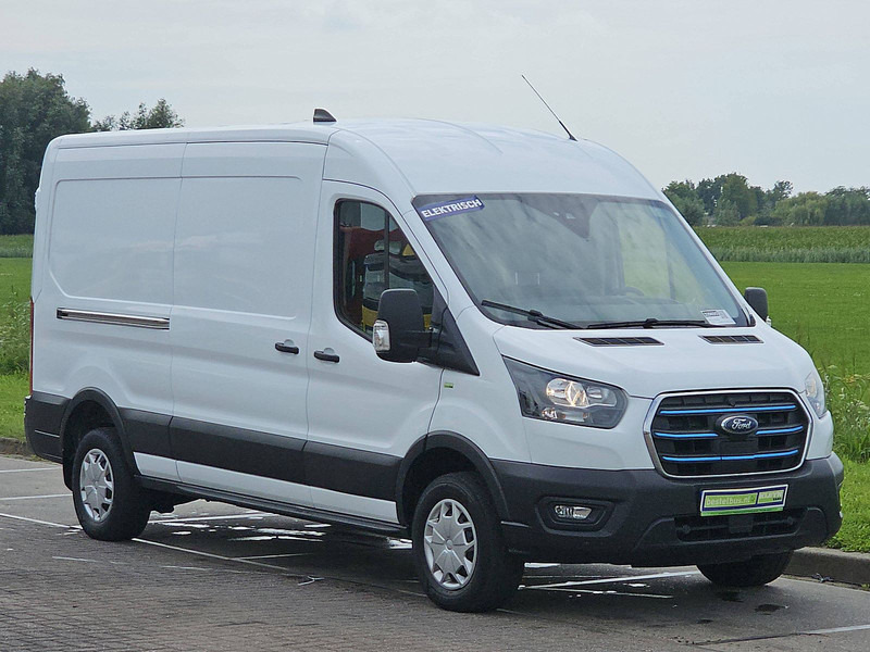 Ford E-Transit 68 Kwh elektrisch - Skåpbil, El transportbil: bild 4 Ford E-Transit 68 Kwh elektrisch - Skåpbil, El transportbil: bild 4