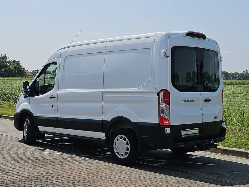 Ford Transit 2.0 L2H2 Navi Euro6 AC! - Skåpbil: bild 5 Ford Transit 2.0 L2H2 Navi Euro6 AC! - Skåpbil: bild 5