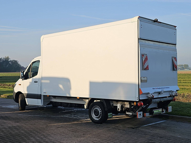 Mercedes-Benz Sprinter 317 Bakwagen Laadklep! - Volymskåp: bild 5 Mercedes-Benz Sprinter 317 Bakwagen Laadklep! - Volymskåp: bild 5