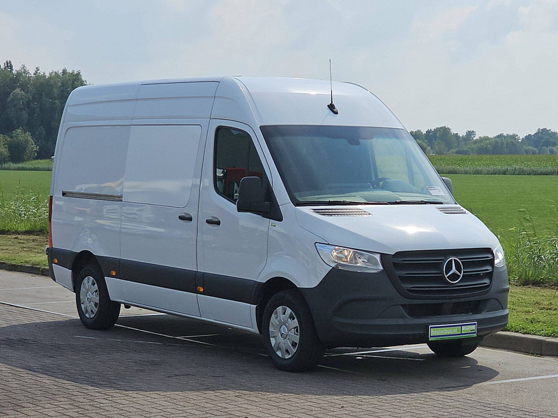 Mercedes-Benz Sprinter 317 L2H2 3.5t-Trekhaak! - Skåpbil: bild 4 Mercedes-Benz Sprinter 317 L2H2 3.5t-Trekhaak! - Skåpbil: bild 4