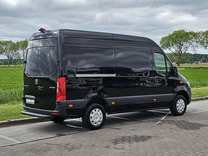 Mercedes-Benz Sprinter 317 L2H2 LED RWD! - Skåpbil: bild 3 Mercedes-Benz Sprinter 317 L2H2 LED RWD! - Skåpbil: bild 3