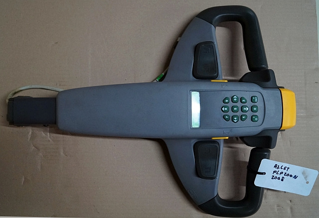 Atlet 078959 | Tiller Head ref 118497/B from Atlet PLP200N year 2008 - Elektriskt system för Materialhanteringsutrustning: bild 1 Atlet 078959 | Tiller Head ref 118497/B from Atlet PLP200N year 2008 - Elektriskt system för Materialhanteringsutrustning: bild 1