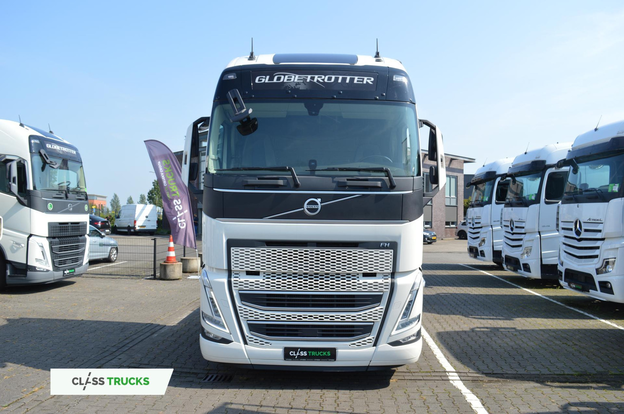 Volvo FH 460 Globetrotter XL i-Save Side Skirts - Dragbil: bild 2 Volvo FH 460 Globetrotter XL i-Save Side Skirts - Dragbil: bild 2