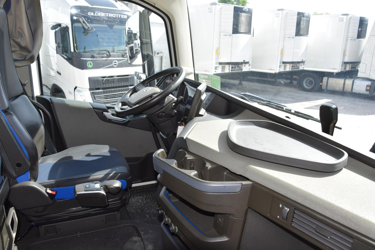 Dragbil Volvo FH 500 Globetrotter XL: bild 16