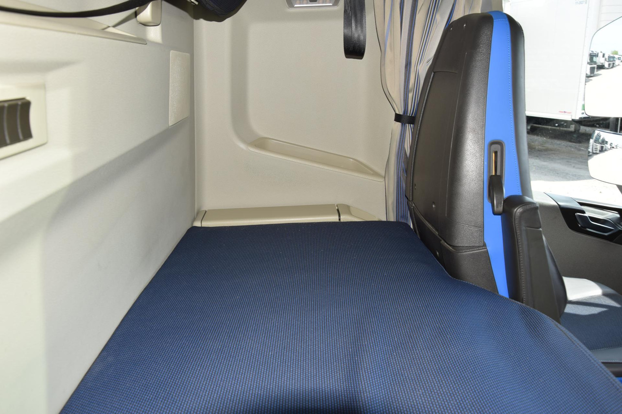 Dragbil Volvo FH 500 Globetrotter XL: bild 13