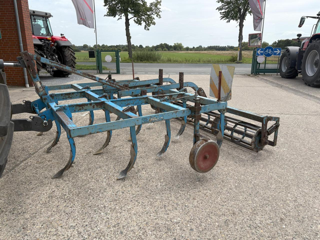Lemken Achat 13 - Kultivator: bild 1 Lemken Achat 13 - Kultivator: bild 1
