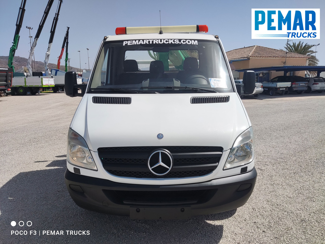 MERCEDES-BENZ SPRINTER 515 CDI GRUA CAJA FIJA 150 CV - Flakbil, Kranbil: bild 2 MERCEDES-BENZ SPRINTER 515 CDI GRUA CAJA FIJA 150 CV - Flakbil, Kranbil: bild 2