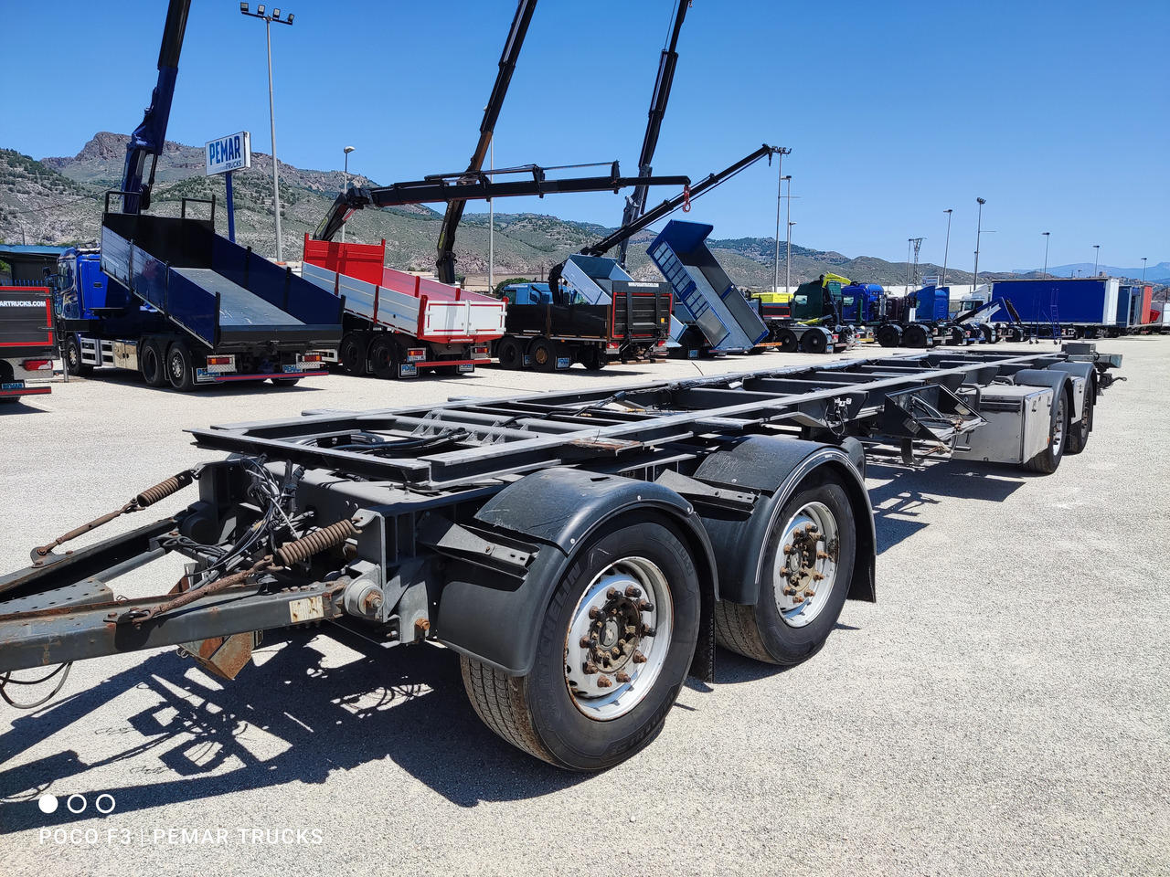 SCHMITZ CARGOBULL KO36 CHASIS MEGATRAILER 4 ejes - Chassi trailer: bild 1 SCHMITZ CARGOBULL KO36 CHASIS MEGATRAILER 4 ejes - Chassi trailer: bild 1