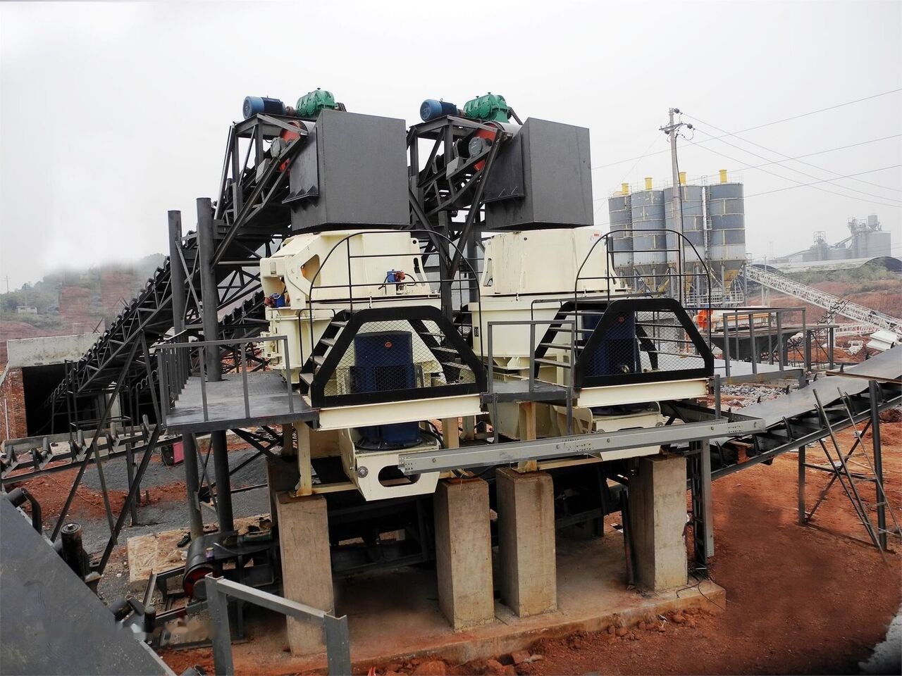 Kinglink 250TPH Granite/Basalt/Riverstone Crushing Plant - Krossverk: bild 4 Kinglink 250TPH Granite/Basalt/Riverstone Crushing Plant - Krossverk: bild 4