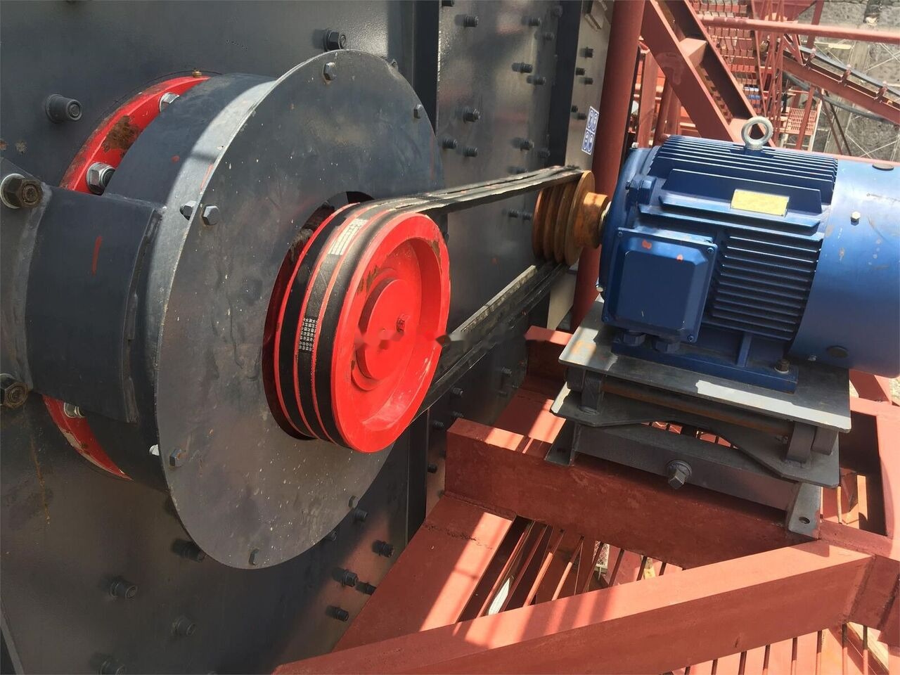 New KINGLINK 4YA1854 Inclined Vibrating Screen - Sorteringsverk: bild 4 New KINGLINK 4YA1854 Inclined Vibrating Screen - Sorteringsverk: bild 4