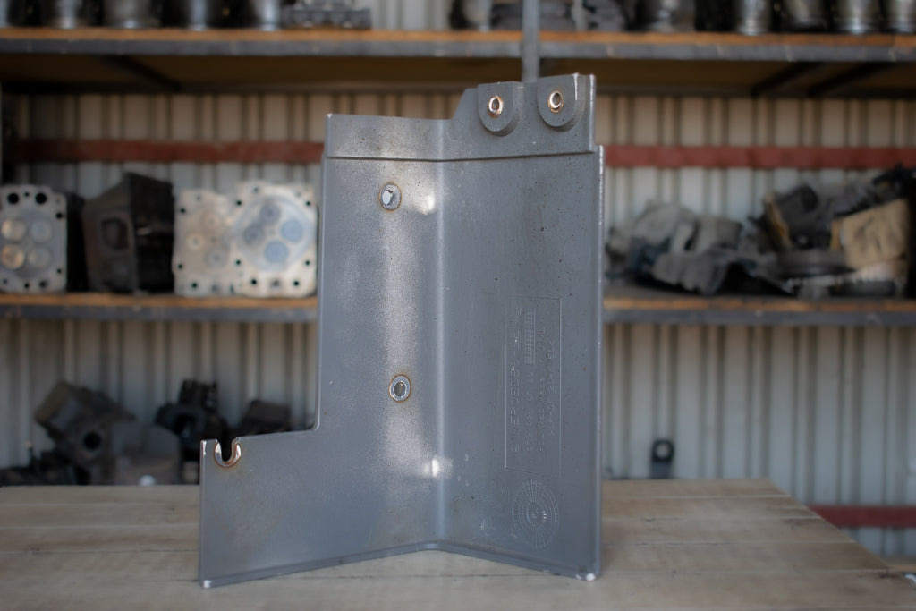 MERCEDES-BENZ ATEGO CAB FRONT FENDER EXTENSION LEFT - DRIVER - Vinge för Lastbil: bild 2 MERCEDES-BENZ ATEGO CAB FRONT FENDER EXTENSION LEFT - DRIVER - Vinge för Lastbil: bild 2