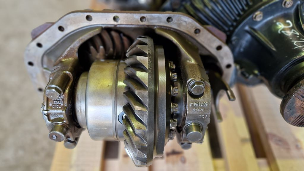 MERCEDES-BENZ EUROPA ACTROS MP2 HL7 21:28 - Differential för Lastbil: bild 3 MERCEDES-BENZ EUROPA ACTROS MP2 HL7 21:28 - Differential för Lastbil: bild 3