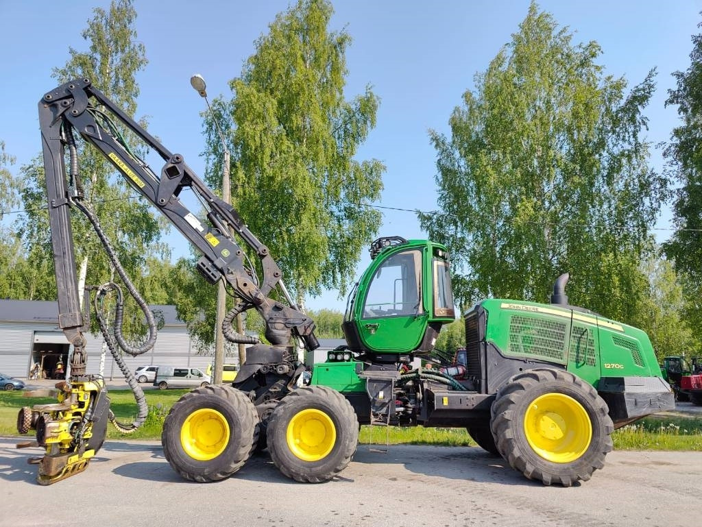John Deere 1270 G - Skördare: bild 2 John Deere 1270 G - Skördare: bild 2