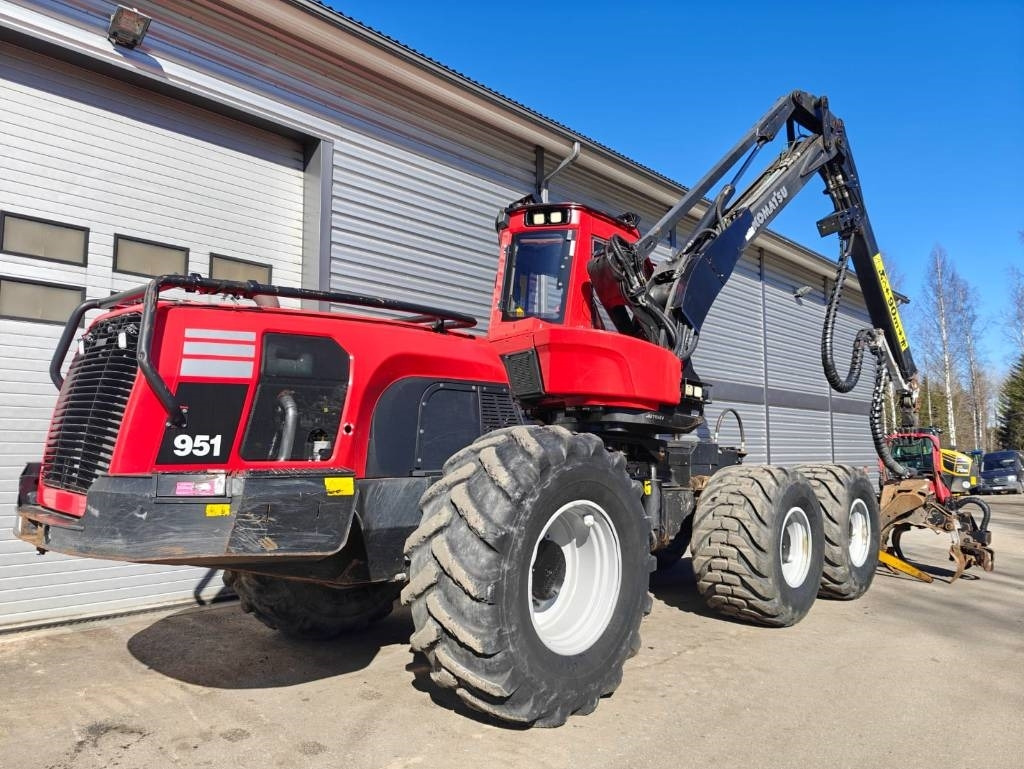 Komatsu 951 - Skördare: bild 5 Komatsu 951 - Skördare: bild 5