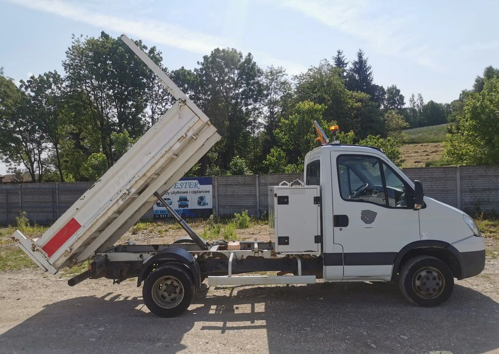Iveco Daily 35C11 Kiper wywrotka Hak Bliźniak sprowadzony - Transportbil med tippflak: bild 2 Iveco Daily 35C11 Kiper wywrotka Hak Bliźniak sprowadzony - Transportbil med tippflak: bild 2