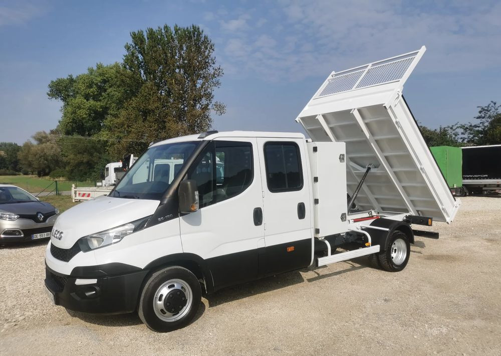 Iveco Daily 35C13 Brygadówka Klima 35-130 wywrotka kiper doka Dubel - Transportbil med tippflak: bild 2 Iveco Daily 35C13 Brygadówka Klima 35-130 wywrotka kiper doka Dubel - Transportbil med tippflak: bild 2