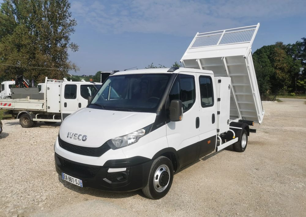 Iveco Daily 35C13 Brygadówka Klima 35-130 wywrotka kiper doka Dubel - Transportbil med tippflak: bild 1 Iveco Daily 35C13 Brygadówka Klima 35-130 wywrotka kiper doka Dubel - Transportbil med tippflak: bild 1