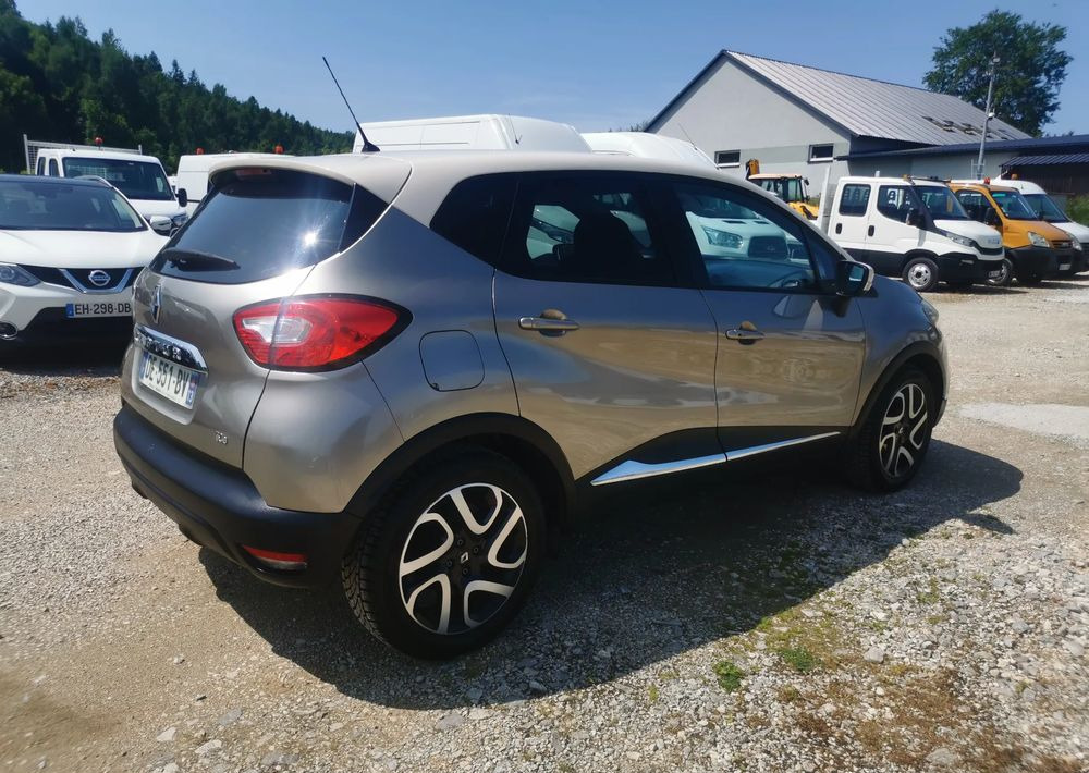 Renault Captur 0.9 Energy TCe Intens - SUV: bild 4 Renault Captur 0.9 Energy TCe Intens - SUV: bild 4